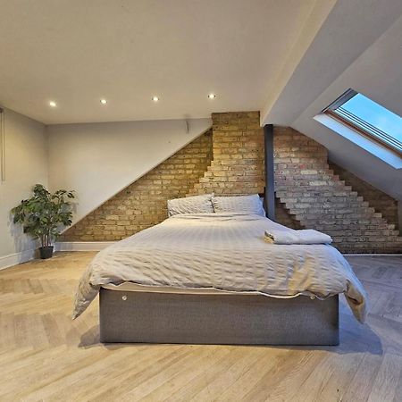 Contemporary 3 Bed House With Spacious Garden Close To Stratford & Canary Wharf Londyn Zewnętrze zdjęcie