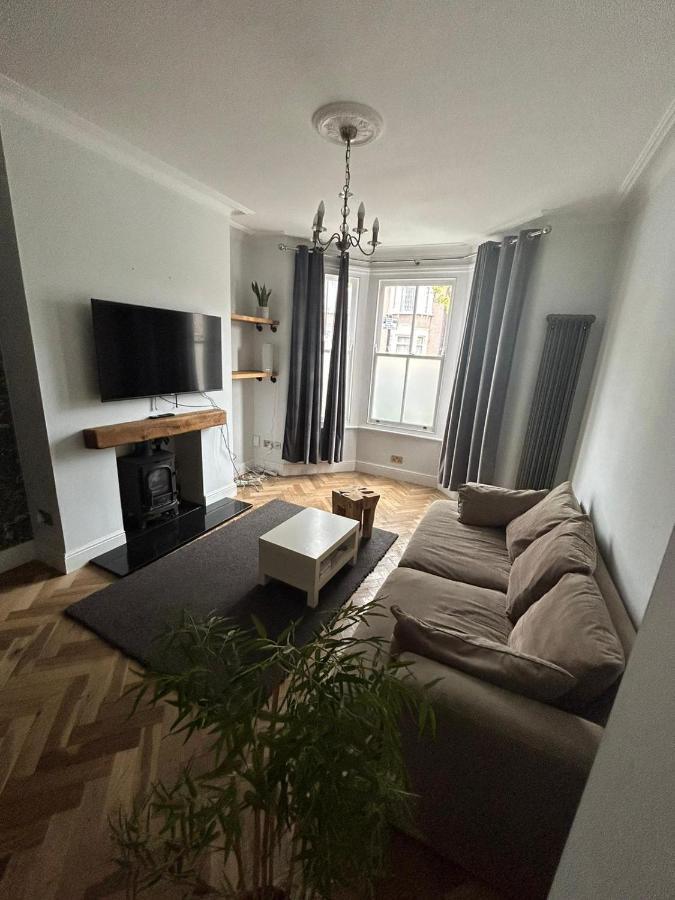 Contemporary 3 Bed House With Spacious Garden Close To Stratford & Canary Wharf Londyn Zewnętrze zdjęcie